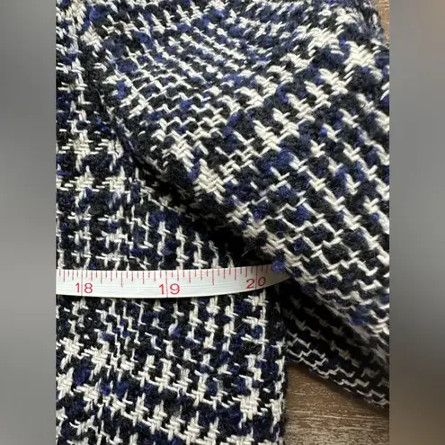 Formula Joven women’s Blue and black tweed cropped blazer See Measurements Size undefined