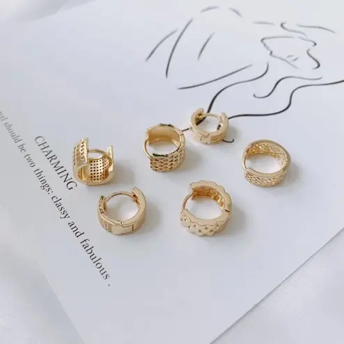 Boutique Unisex Small 14k Gold Plated Sterling Huggie Hoop Earrings, 12mm