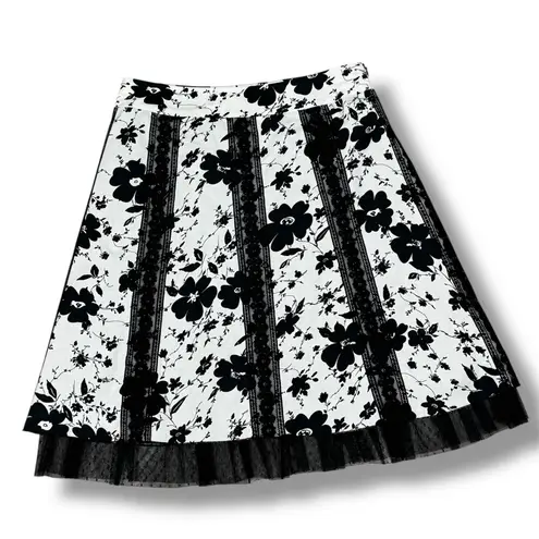 Y2K Erin B Floral Lace Trim A Line Skirt Black White 4 Knee Length Petticoat