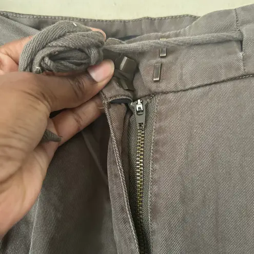 Tahari Olive Green 100% Tencel Cropped Pants Size 8/29