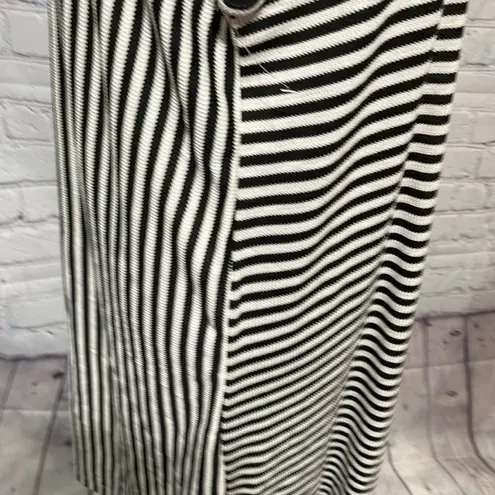 Crescent NWT Yacht Dress Size 2/Medium Drive