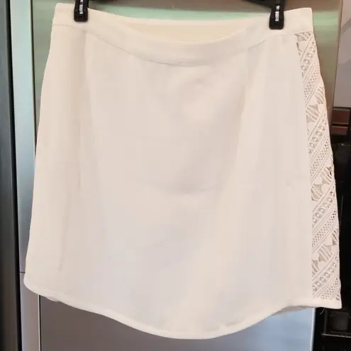 Greylin ππ White Lace Fringe Mini Skirt M NWT