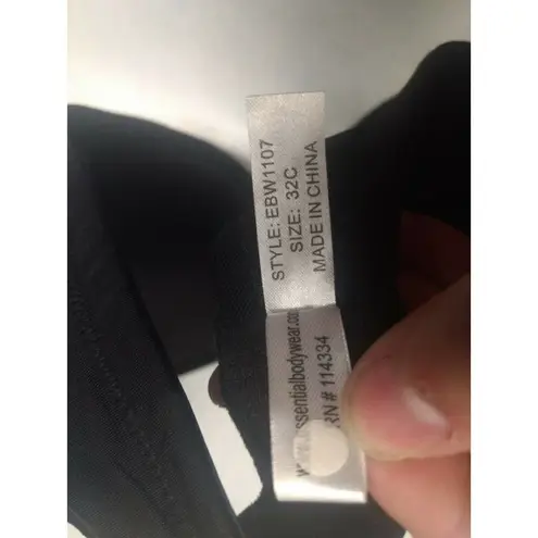 New Essential Bodywear Style EBW1107 Audrey 32C Black Padded Bra Size undefined