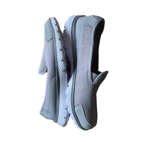Cool Wave Memory Foam Slip On Comfort Walking Shoes Gray Women's Size 8W Gray - Image 3