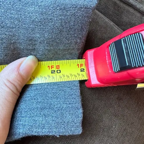 Rina DI Montella Collection Gray Dimond Studded Paplum Jacket Skirt Set… Size 4