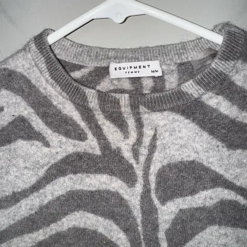 Equipment Femme 100% Cashmere Sweater Zebra Print Gray