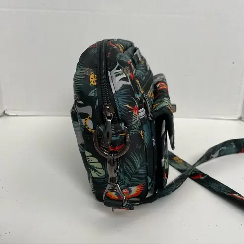 Lug Purse Crossbody Fanny Pack Wallet ID Pockets Convertible Wildlife Jungle Black