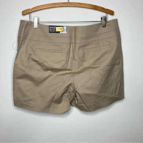 Apt. 9 NWT  short midrise shorts size 16