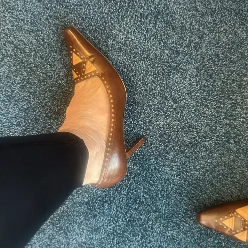 Manolo Blahnik 39.5 Brown tan Leather Women's Shoes heels pumps