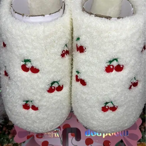 Women’s Cherry Slippers XL Size 11