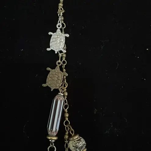 Moroccan Hand Carved Stone Beaded Frog and Turtle Vintage Necklace Black