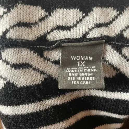 Roz & Ali Woman Black/White Scoop Neck Sweater Dress Size 1X