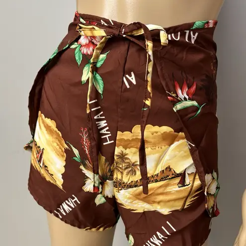 NEW Vintage Hukilau Fashions Hawaiian Set Medium Wrap Shorts Triangle Bikini Top Brown