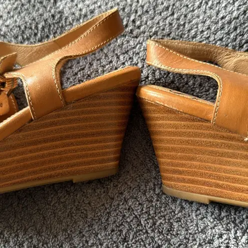 Sofft Cognac Woven Leather Slingback Wedge Sandals Size 6.5M Brown