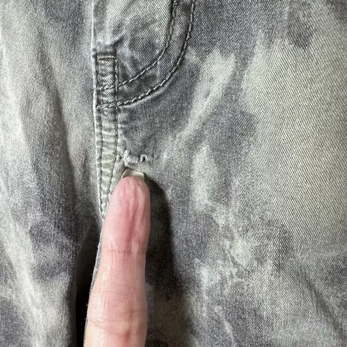 American Eagle  Pants Womens 4 Long Cargo Green Gray Tie Dye Camo Print Joggers