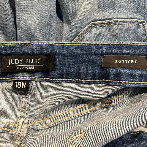 Judy Blue Women’s Distressed Skinny Fit Jeans Size 18W
