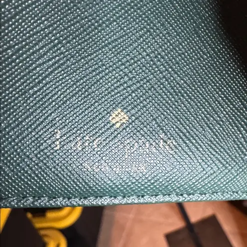 Kate Spade Forest Green Fox Passport Holder Blaze A Trail Leather - Image 5