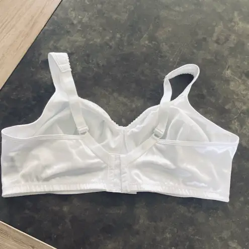 Playtex Women's 18-Hour Ultimate Lift Wireless Full-Coverag