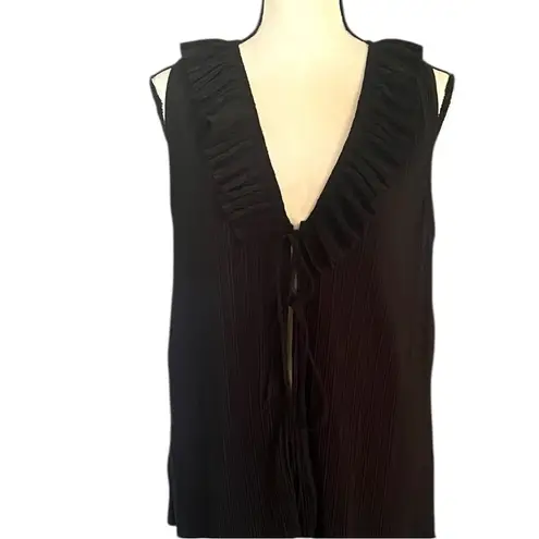 ZARA  Flowy pleated Ruffle neckline double tie front vest. Size L.