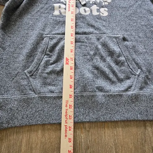 Roots  Canada Heather Gray Logo Kanga Maple Leaf Hoodie Women's Size M