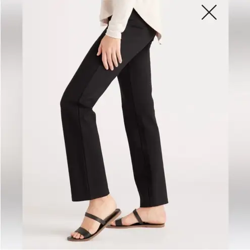 Quince Ultra Stretch Pocket Ponte Straight Leg
Pant size Small