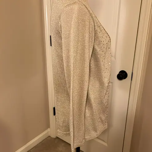 Elementz tan and gold cardigan with attached camisole size small - Image 4
