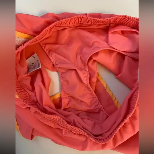 Old Navy  athletic pink workout Shorts size medium