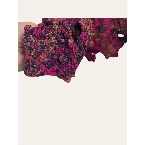 Wilfred Aritzia Red Abstract Print Tie Front Long Sleeve Flowy Blouse Size Small