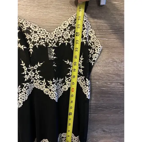Wacoal Embrace Lace Slip Dress Black Ivory New Sz M Sexy Sheer Embroidered