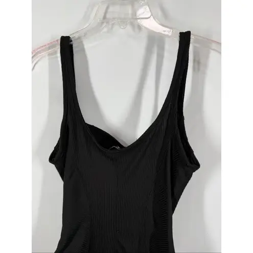 Iris  Women bodysuit black ribbed padded tank bodysuit size medium