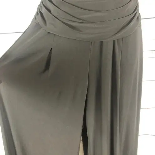 R & M Richards Dressy Cowl neck sleeveless wide legged jumpsuit in black size 6