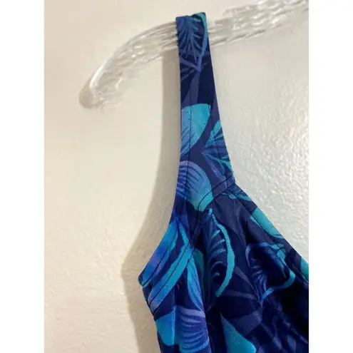 Maxine of Hollywood Size 4 Swimsuit One Piece Ruche Detail V Neck Shelf Bra Blue