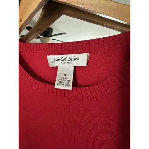 JUDITH HART COLLECTION Silk Blend Sleeveless Mock Neck Sweater Black Size Medium Red