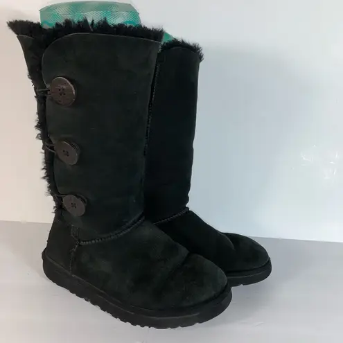UGG Australia Black Bailey Button Triplet 1873 Sheepskin Boot Women Size 7