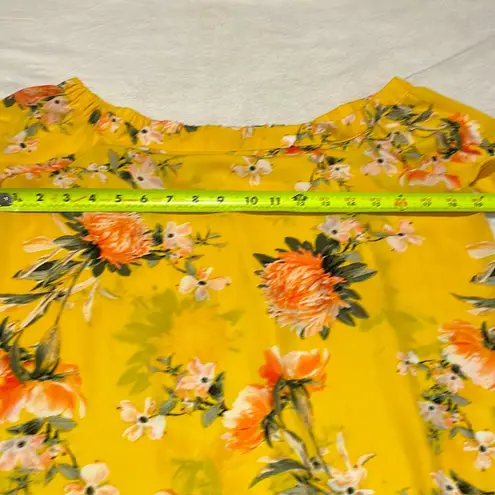 Rose + Olive - Yellow Floral Print Blouse- On or Off the Shoulders- Size Medium