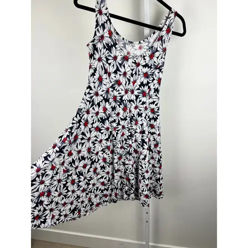 Dass & Co Paris Daisy Print Sleeveless Dress