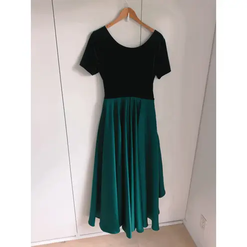 Vintage 90s Emerald Green Formal Gown Size 10 Princess Ball gown Holidays