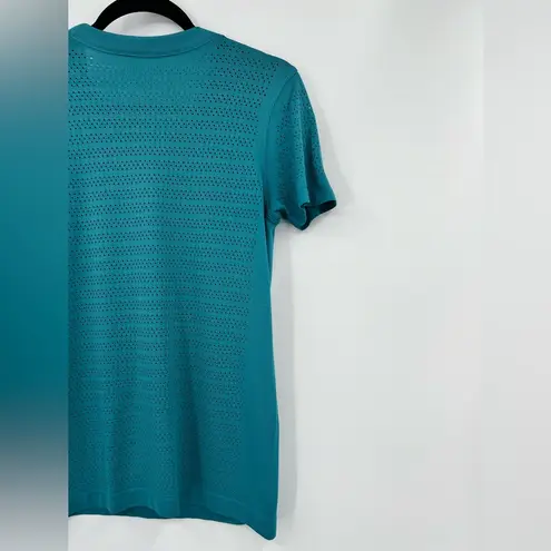 Lululemon  Breeze By Short Sleeve Squad T-Shirt Perforated Ice Cave Aqua Blue 6