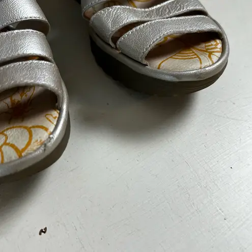 Fly London - Yeba Wedge Sandal Platform Strappy Lugged Sole Summer Resort Beach