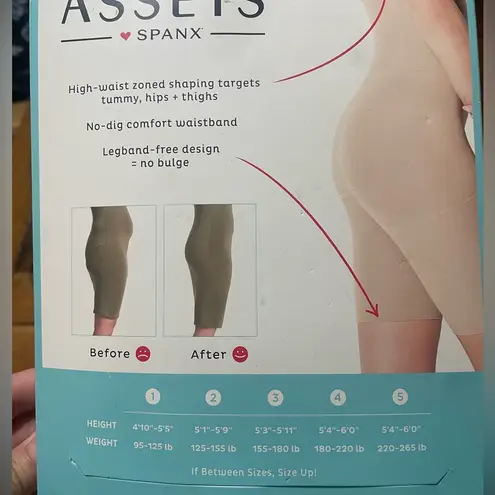 Spanx Assets High Waist Shaping Short Shapewear Mid Thigh Control 871B, Size 3 Tan