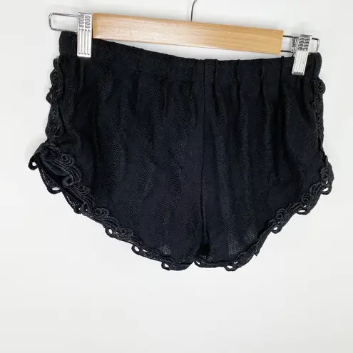 LF  Native Rose Black Drawstring Waist Tassel Shorts Women's Size 8 NWT - Image 2