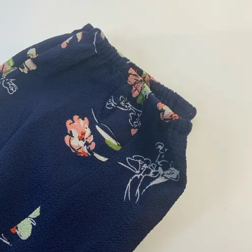 Fun2Fun navy floral print V-neck size small blouse top Long sleeve