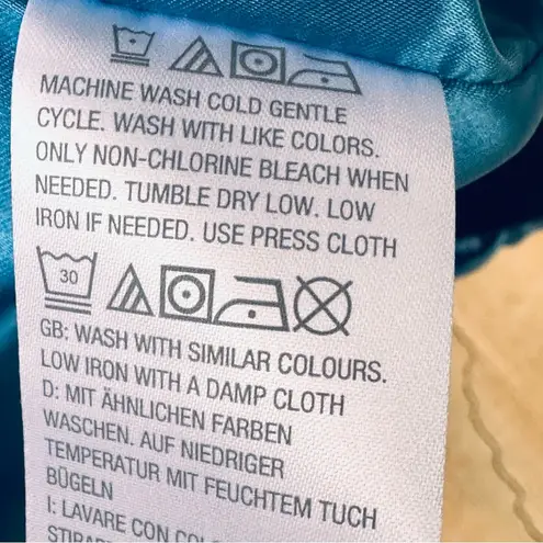 Dennis Basso Spring Rain Blue Floral Raincoat size XS