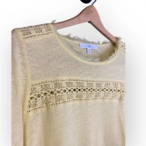 Fever Women’s Yellow Lace Trim Ruffle Hem Top Size Medium Excellent Condition