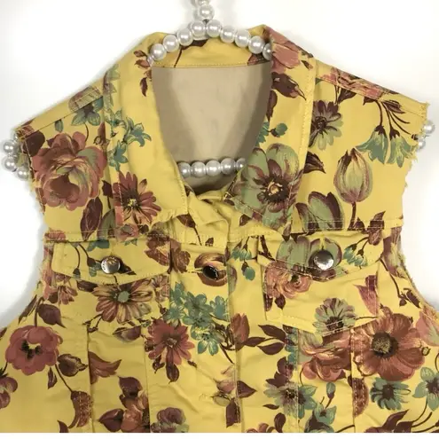 Vibrant Vest Sz Large Y2K Floral Top Button Front Festival Summer Casual Frayed