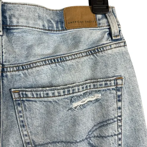 American Eagle  SZ 2 Baggy Jeans Distressed Rips Hi-Rise Zip-Fly Pockets Whisker