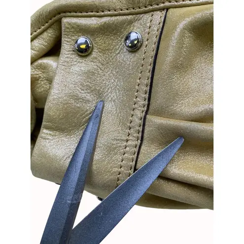 B Makowsky Women's Gold Shimmer Leather Shoulder Bag SKU 5477