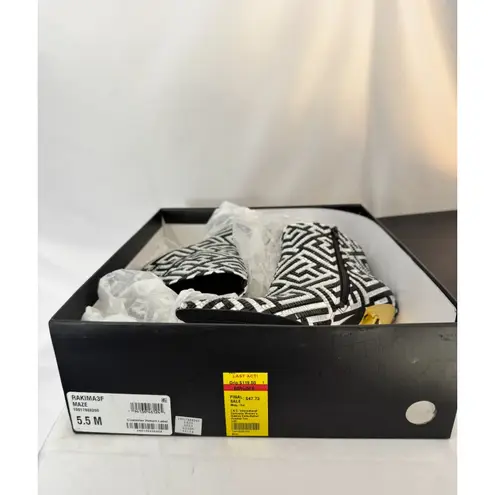 INC International Concepts Rhinestone Embellished Pointed Toe Stiletto Booties Black Size 5.5