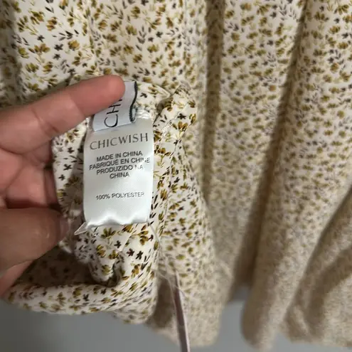 Chicwish New with tags cream with yellow Flowers dress size m