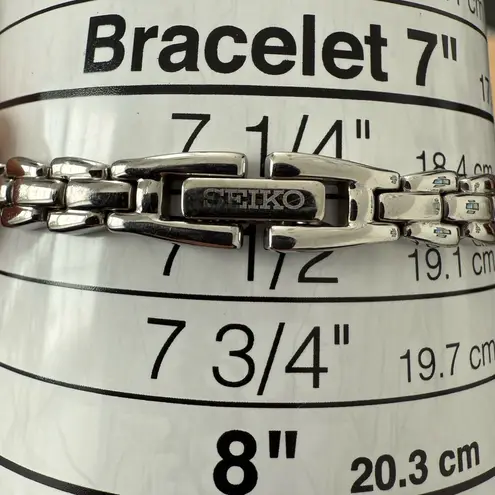 Seiko Diamond Vintage Ladies Watch Black Dial Diamond Marker Stainless Bracelet